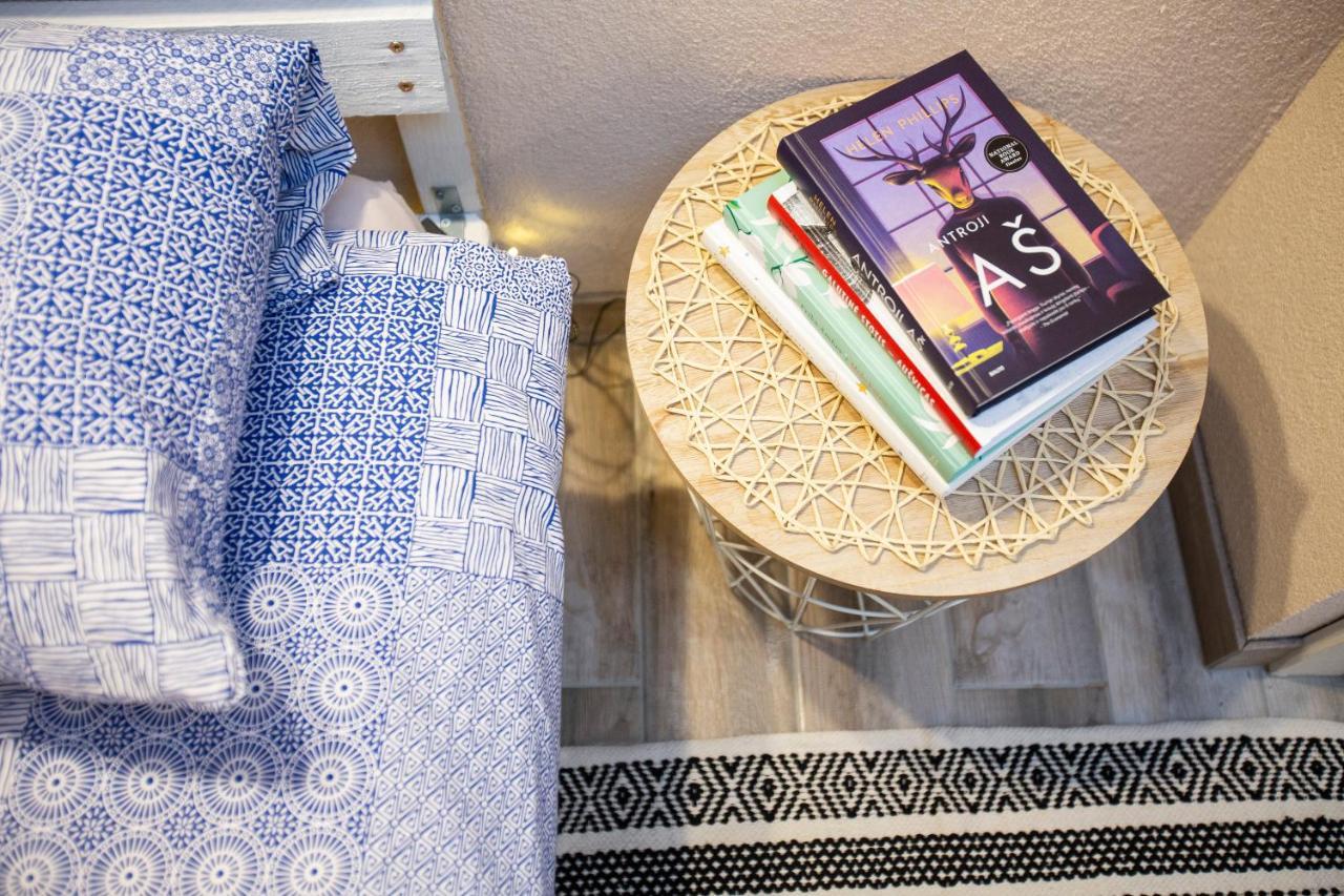 Apartment In Garage With Free Parking Kaunas Bagian luar foto